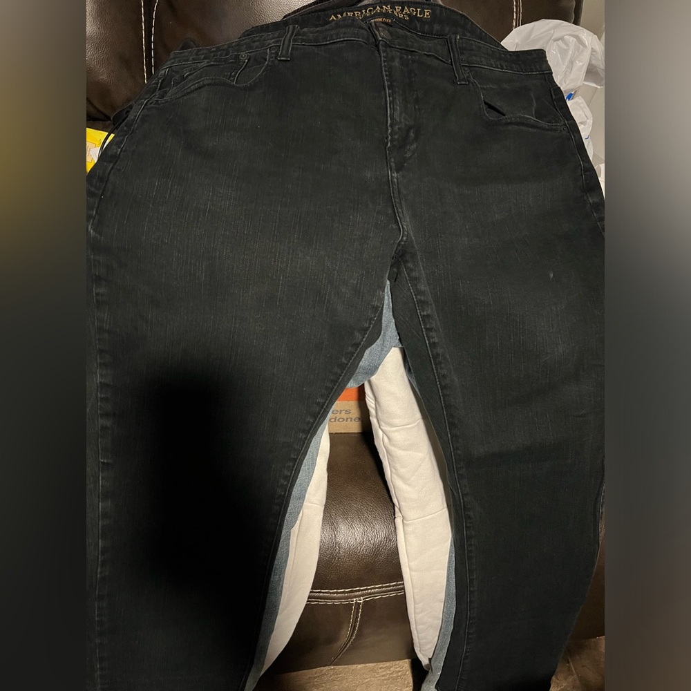 Mens American Eagle jeans size 42/32
